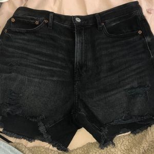 Never Worn! American Eagle Distressed Mom Shorts